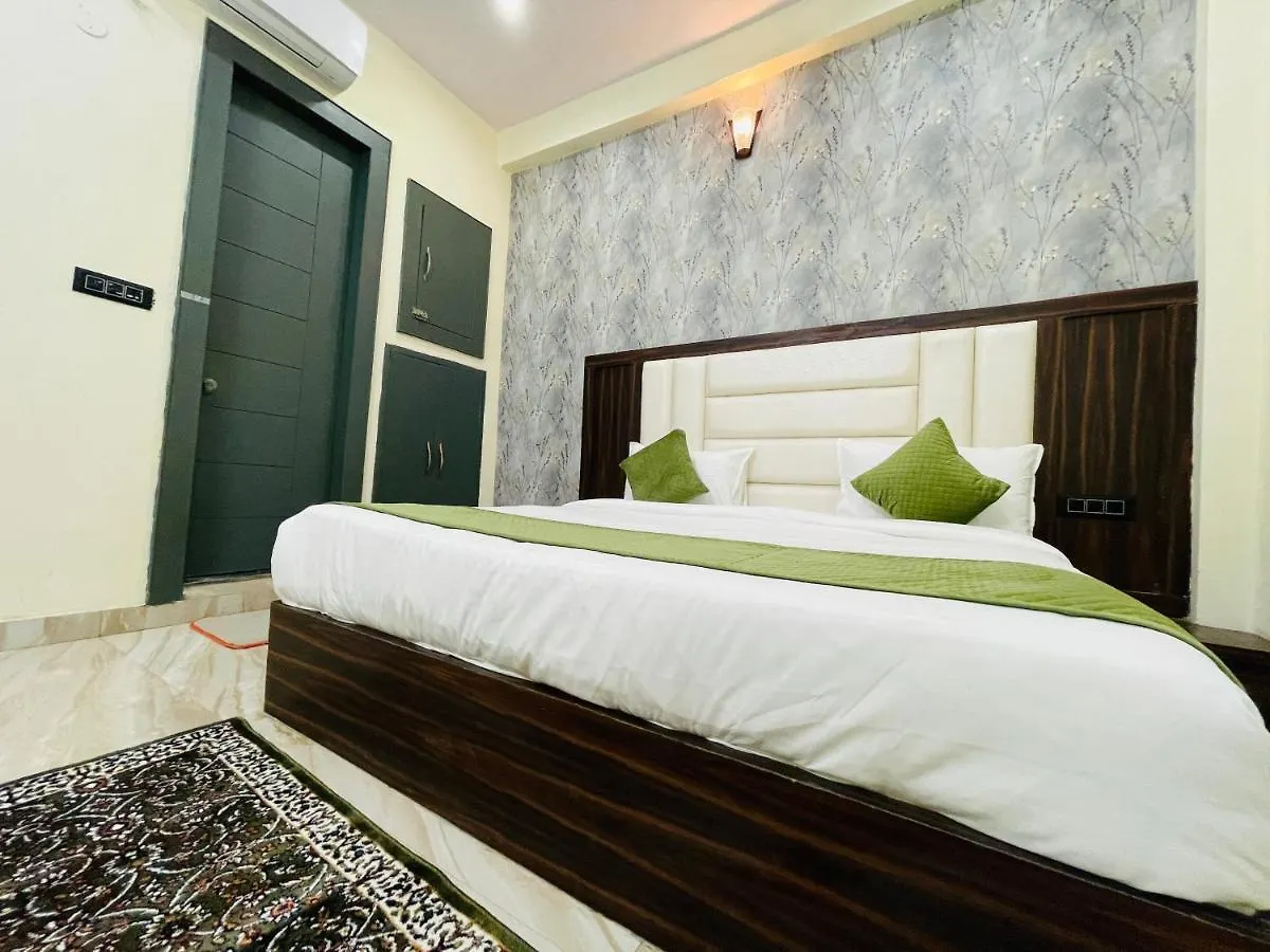 Hotel Olive Inn Luxury Family Hotel By Star Ot Agra