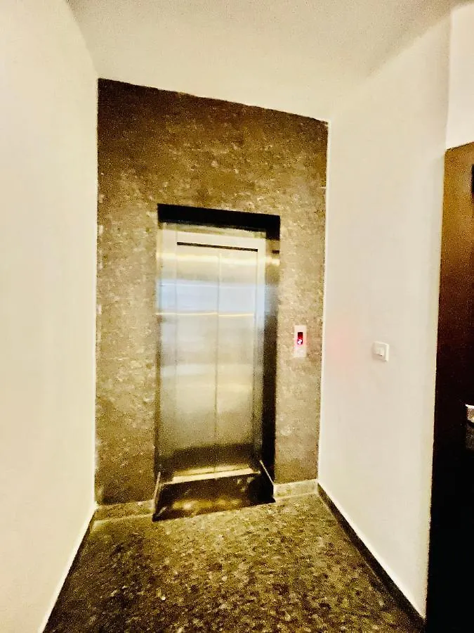 Hotel Olive Inn Luxury Family Hotel By Star Ot Agra