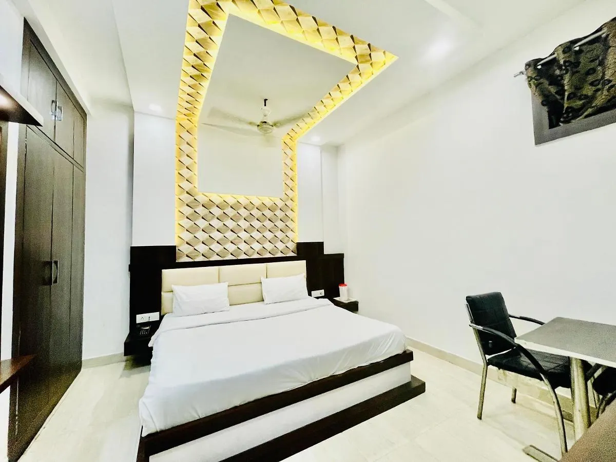 Hotel Olive Inn Luxury Family Hotel By Star Ot Agra   Agra (Uttar Pradesh)