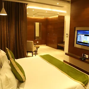Hotel Maple Grand
